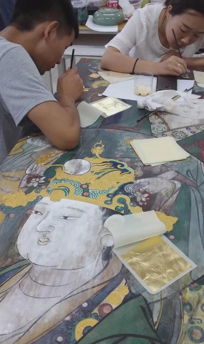 点击图片进入下一页 \